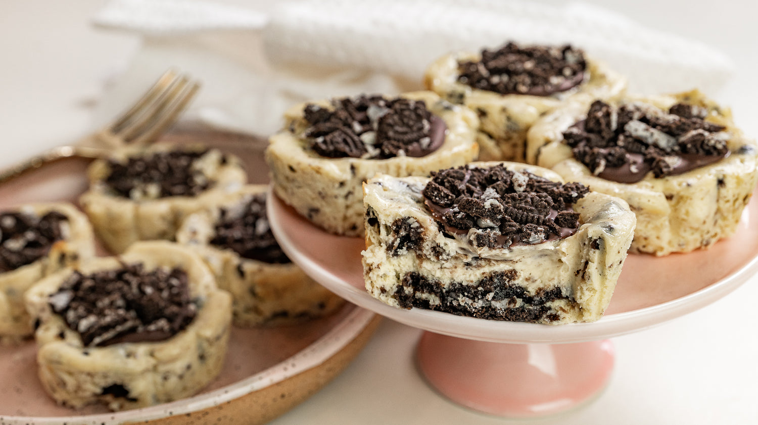 Mini Oreo Cheesecakes