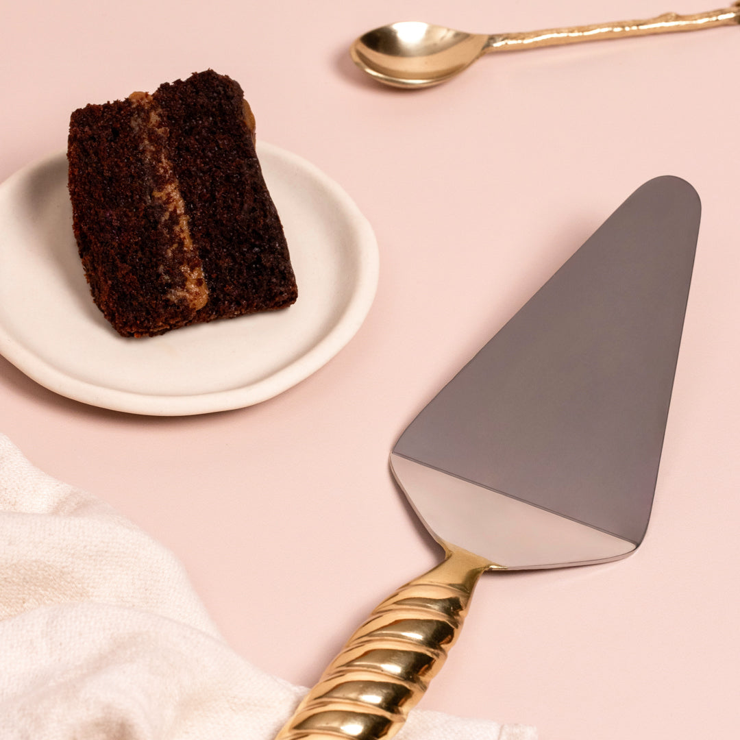 Two Toned Cake Spade