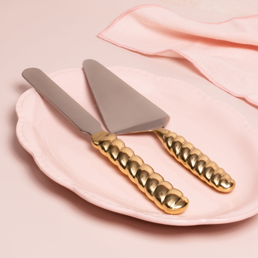 Serving Spade and Baking Spatula